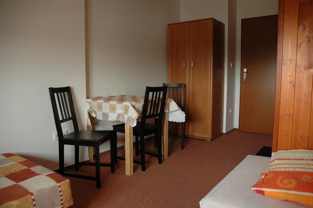 Privat Novac Appartement Nové Město nad Metují Kamer foto